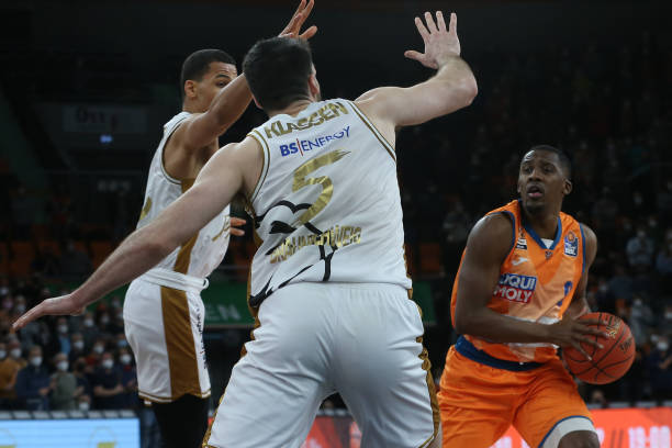 评论员或推 评论员或推