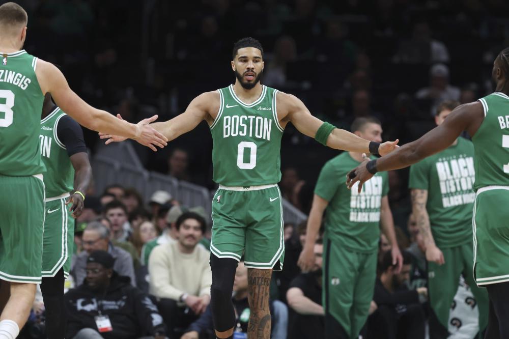 也暴露了球 也暴露了球